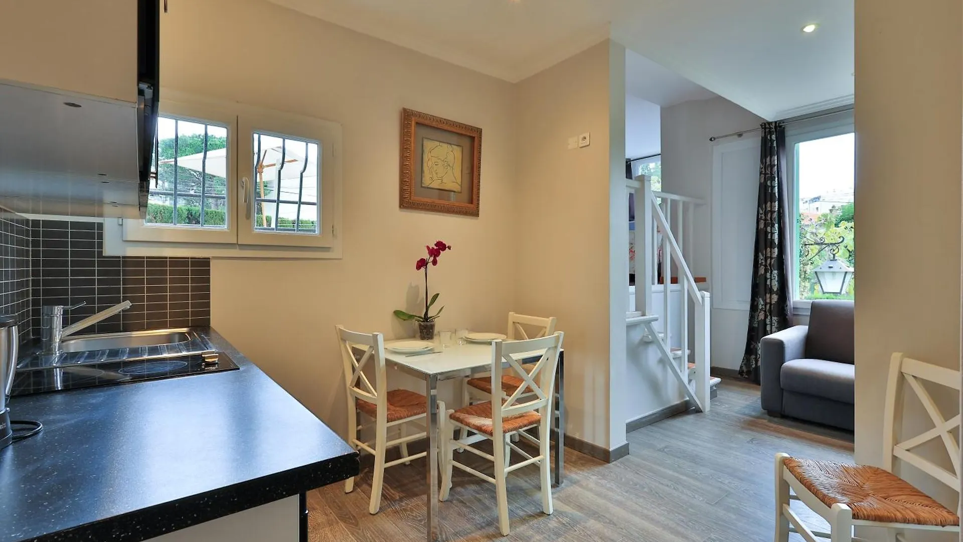*** Lägenhetshotell Emeraude Residence Hoteliere Juan-les-Pins Frankrike