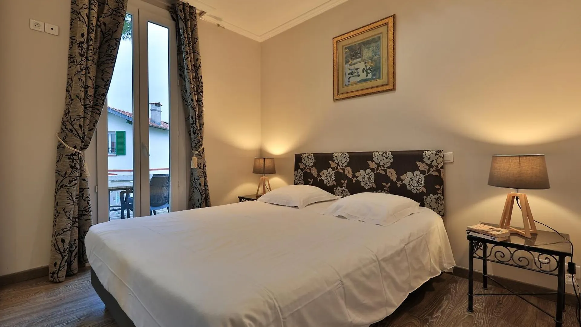 Emeraude Residence Hoteliere Juan-les-Pins Lägenhetshotell
