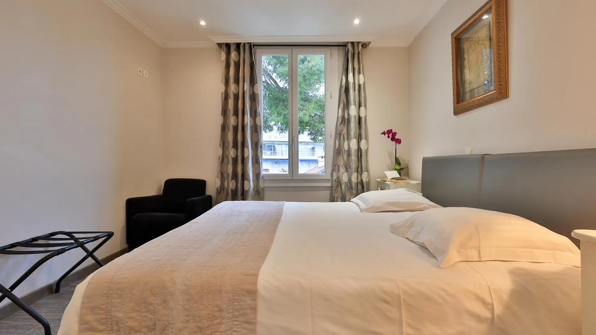 Lägenhetshotell Emeraude Residence Hoteliere Juan-les-Pins