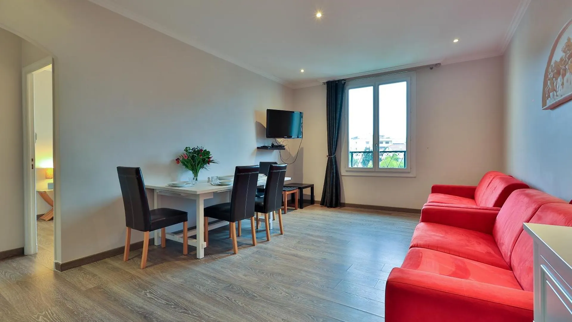 Emeraude Residence Hoteliere Juan-les-Pins 3*,  Frankrike
