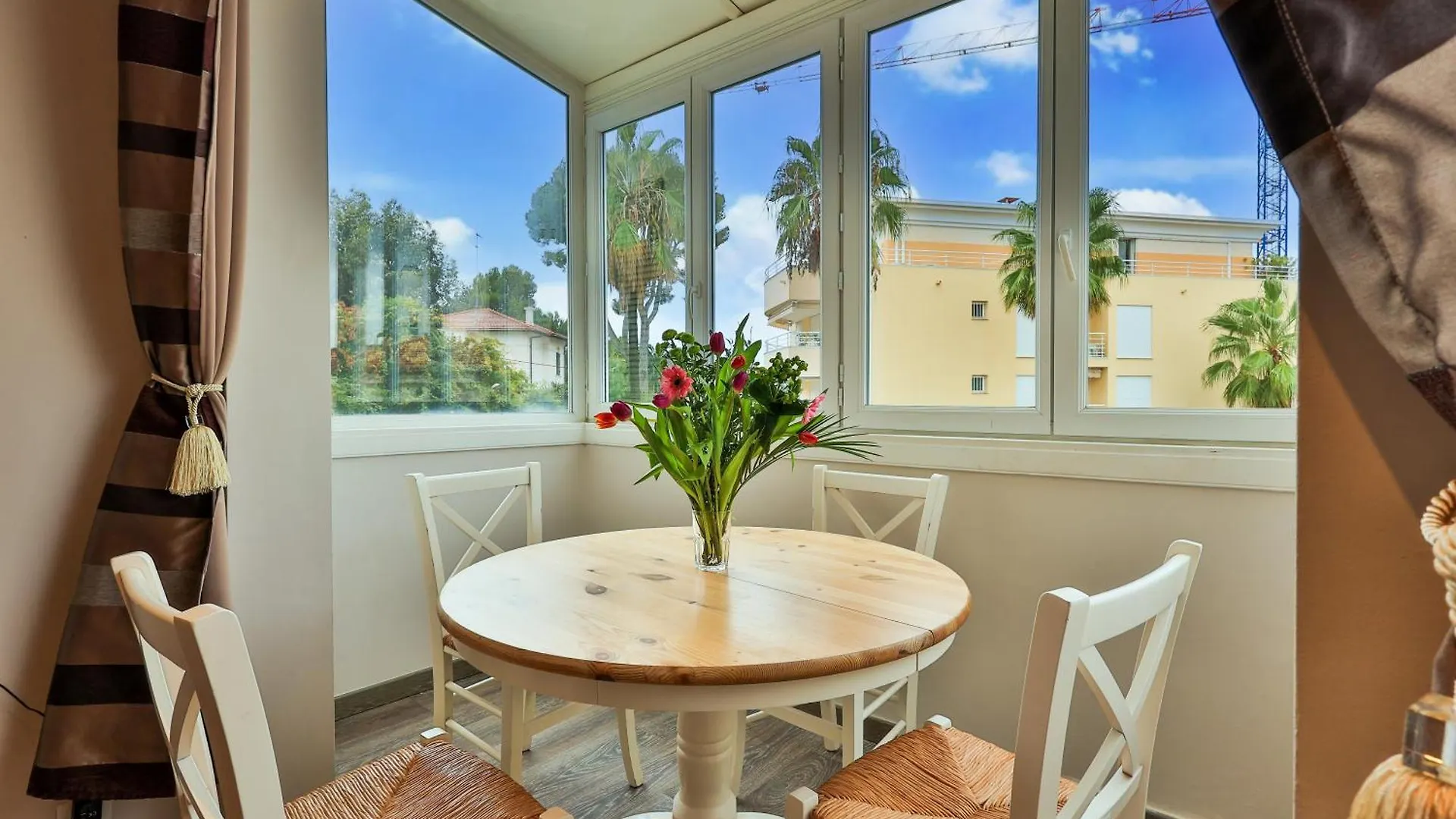 Lägenhetshotell Emeraude Residence Hoteliere Juan-les-Pins