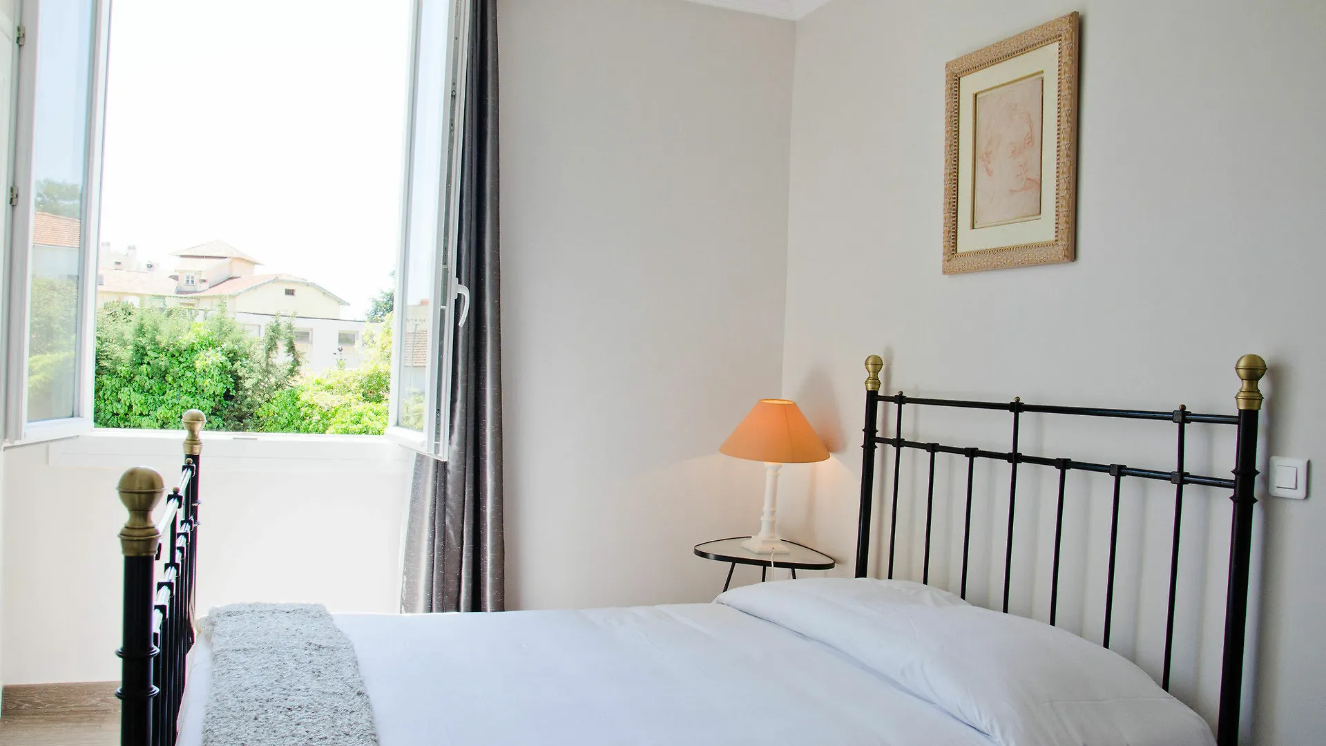 Emeraude Residence Hoteliere Juan-les-Pins 3*,